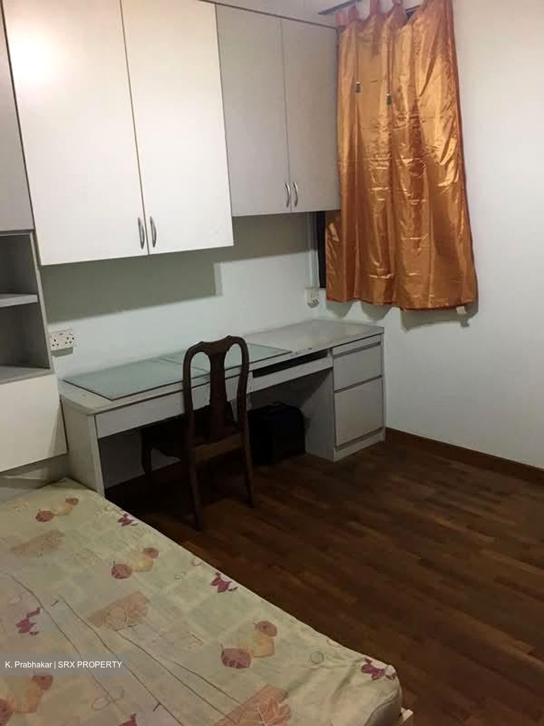 Seletaris (D27), Condominium #571886401